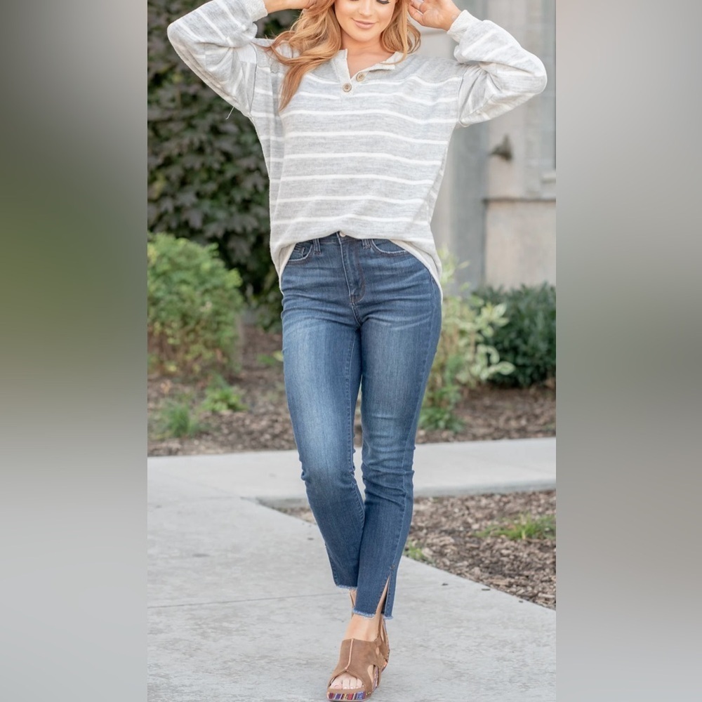 Judy Blue Women’s BAY CITY SLIT HEM HIGH RISE SKINNY Jeans Pants Trousers 9/29